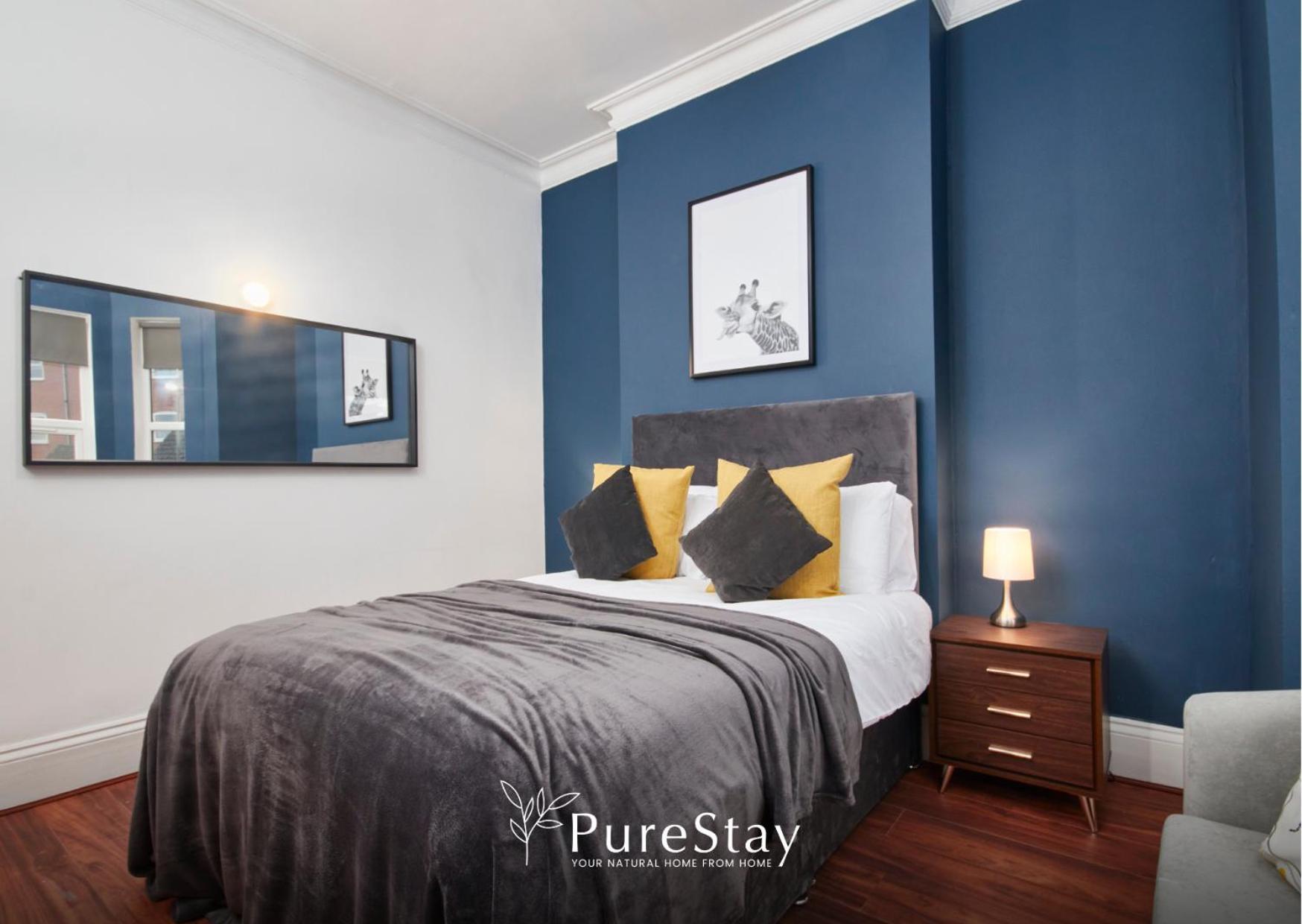 5 Bed House In Leamington Spa Perfect For Contractors With 7 Beds By Purestay - 14 Night Min! Eksteriør billede